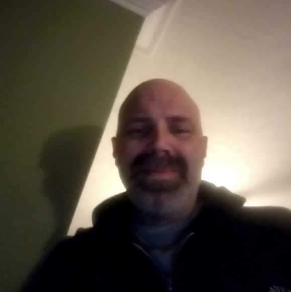 Meet your Posher, Daniel - Picture 1 of 1